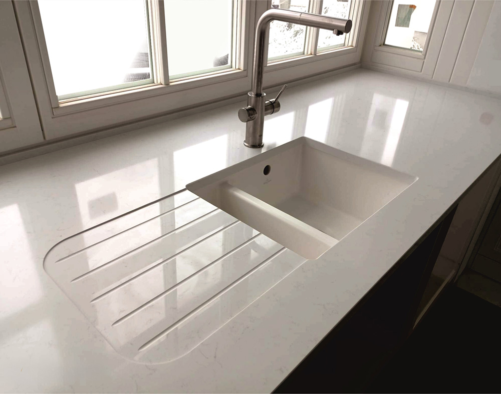 KITCHEN WORKTOPS